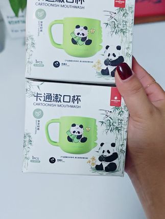 #科巢 儿童漱口杯,萌趣可爱,无毛刺无异味,牙刷可以直接放在手柄上,这么好用漱口杯赶紧给孩子准备上#儿童漱口杯 #好物推荐🔥 #自用好物分享 #科巢儿童漱口杯