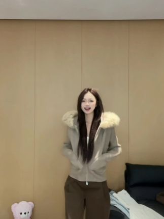 【厂家正版大毛领】韩女氛围感连帽毛领气质名媛千金穿搭针织开衫#外套#今日分享 #今日穿搭ootd #每日穿搭
