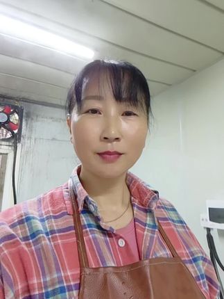 #厨娘上线 ,这顿饭一吃应该不会想家了吧,哈哈哈😁😁