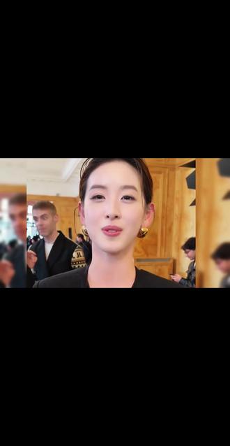 章泽天气质碾压超模,现身巴黎大秀,生图颜值封神
#明星剪辑 #娱乐 #综艺 #上热搜 #娱乐圈