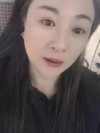 沉静清幽:这个地方非常安静和清新,没有任何污染和杂音,让人感到非常放松和舒适。