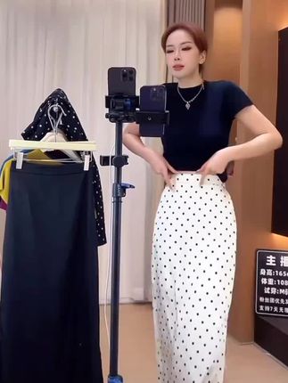【松紧腰+拉链+侧开叉】波点印花百搭A字中长裙子高腰显瘦半身裙女 #半身裙 #波点裙 #显瘦穿搭 #长裙