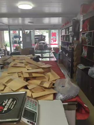 新解出锅,三层肉柏,咸香酥脆,一口下去满嘴飘香,好吃到根本停不下来!#舌尖美味#猪油粕 ⁇