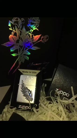 于是在某一天我也收到了永不停歇的热恋之翼#zippo