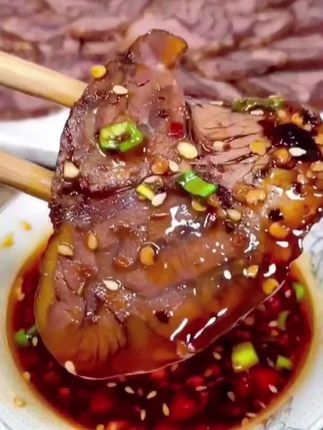 五香酱牛肉开袋即食,卤的入味吃的开心#酱牛肉#好东西一起分享  #大口吃肉的感觉真好 #优惠活动火爆进行中