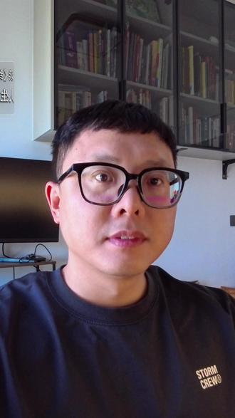 读《纳瓦尔宝典》|人生就是一场单人游戏 “人生是一场单人游戏,独自出生,独自死亡,独自解读人世间的一切”
#我的读书笔记 #纳瓦尔宝典 #人生感悟 #卷哥的读书笔记 #人生是一场修行