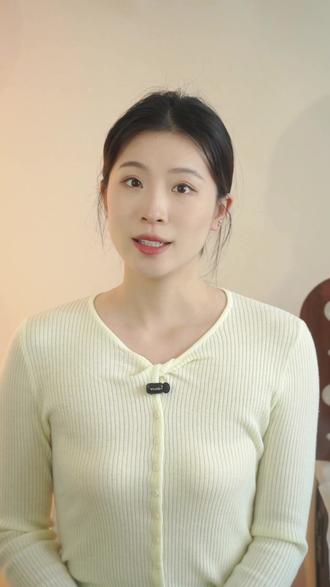 神兽九尾狐在西游记里为什么这么弱? 九尾狐顶着上古神兽的名头,最后却成了《西游记》里最没存在感的背景板。只因为她只是个“母亲”。在神仙打架的故事里,一个母亲的身份,让她成了一个弱者。你觉得,九尾狐是咎由自取,还是纯纯工具人?#西游记 #九尾狐 #经典 #知识分享 @抖音创作小助手 @抖音小助手 #影视