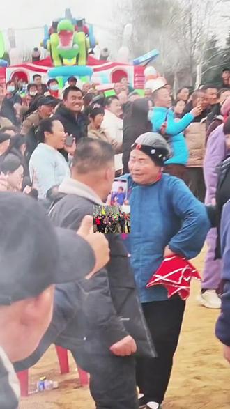 #拍摄现场 #民俗文化 #高手在民间 #摔跤比赛搞笑 #网红浪婆@DOU+小助手