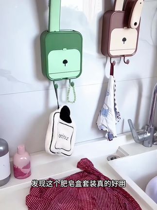 三合一肥皂盒搭配长短两把刷子,洗手池台面干净整洁#肥皂盒 #沥水肥皂盒