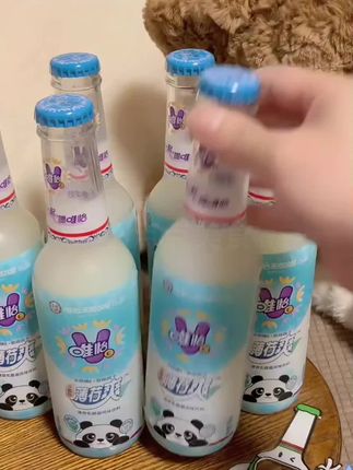 #唯怡  新出的薄荷乳酸菌真的巨巨好喝,一定要拍来尝尝!#乳酸菌饮料 #仙女都在喝什么  #超便宜超划算 #唯怡薄荷爽酸酸甜甜清凉怡夏