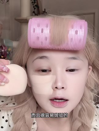 郭小妞奶咖粉扑真的好用到离谱!巨软巨细腻的质感,几块钱的粉底液也能上出百元质感! 底妆轻薄扒脸服帖,不吃粉的粉扑#化妆工具 #底妆 #粉扑#粉扑推荐 #平价好物
