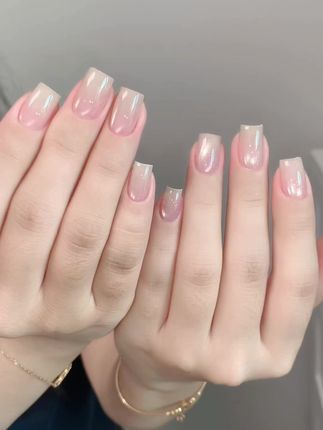 白开水猫眼美甲✨#美甲治愈一切 #爆闪美甲 #猫眼美甲 #短指甲也可以这么美 #神仙美甲