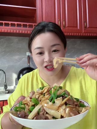 #好吃到停不下来 #太好吃了 #强烈推荐 #竹笋炒腊肉