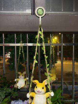 可爱秋千兔子千庭院阳台花园艺户外悬挂装饰摆件树上动物吊挂件#兔子挂件  #上热门🔥  #好物推荐🔥 #超萌  #爱了爱了