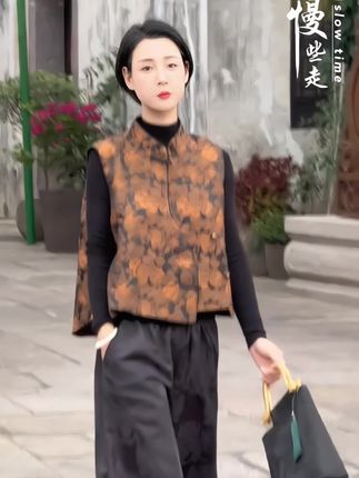 #新中式穿搭成为中秋宠儿 #复古风穿搭 #国风服饰 #每日穿搭女装 #优雅气质