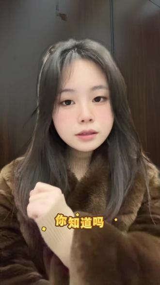 这个多闪你一定要知道 #和火花搭子的第一杯奶茶 #AI小火人聊天 #多闪app