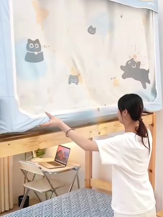 #宿舍保暖帐篷 又到开学季,宿舍蚊虫多、光线吵?快安排这蚊帐床帘一体!遮光防蚊双buff ,往上铺一装,秒变私密小窝,大学生都该备上!#爱了爱了 #懒人必备 #我的小窝