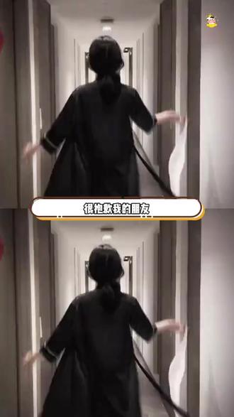 超出片!手抛彩带羽毛球拍网球拍挥拍转场手持氛围感拍照神器道具 #彩带挥拍就是现在 #手抛彩带 #玩个很新的东西 #羽毛球转场 #网球