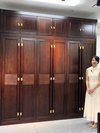 高货不高价,直播间总有您心意的那款在等您 #衣柜 #实木衣柜 #乌金木家具 #源头工厂
