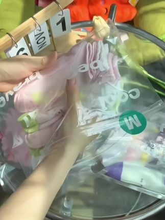 春夏薄棉卡通女童袜子夏季网眼儿童袜子透气防臭网红草莓熊水晶袜#水晶袜 #网眼袜 #透气网眼袜