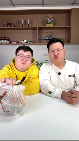 紫薯精同款刘文祥吃起来到底有什么不一样?#紫薯精严选的刘文祥测评 #刘文祥#美食#测评#紫薯精