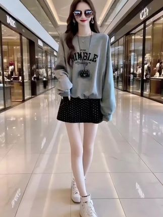 #小个子穿搭 #减龄显瘦穿搭 #时尚卫衣 #休闲百搭 #这也太好看了