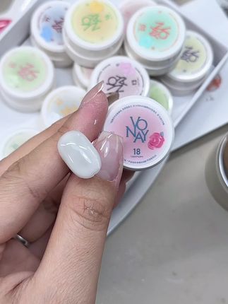 绾雅新品能拍拍能油画彩绘的拍拍胶 #美甲 #美甲好物分享