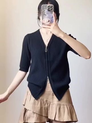 大码女装韩版遮肚子冰丝短袖针织衫女夏季胖mm显瘦拉链正肩打底衫#冰丝 #短袖 #针织衫女 #谁穿谁好看系列