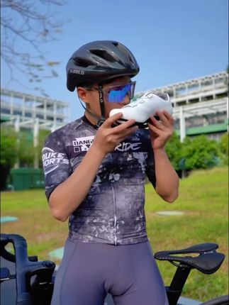HuB和博入门公路骑行锁鞋AI自行车锁鞋配锁踏自锁无舌透气 男女款