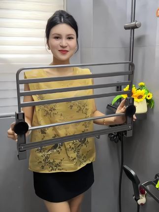#毛巾架 就选这种吸盘的,不用打孔和胶贴,可以随意更换位置,自带挂钩,收纳各种小物件 #置物架 #卫生间好物