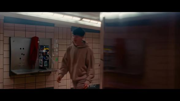 “你经历过真正的磨难吗?”#摄影
#拍出电影感 #情绪短片 #抖音摄影美学大#inmvfeelinas