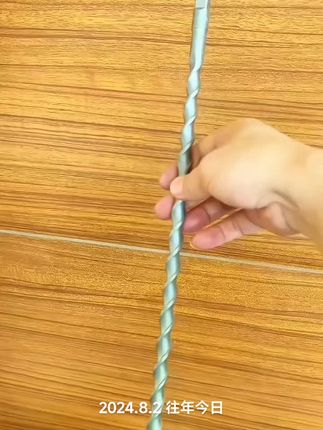 加长冲击电锤钻头穿墙圆柄两坑两槽方柄混凝土水泥墙壁打孔钻合金#钻头 #加长大钻头 #电锤钻头 #穿墙钻头  #高性能实用工具 @DOU+小助手 @上热门🔥🔥🔥