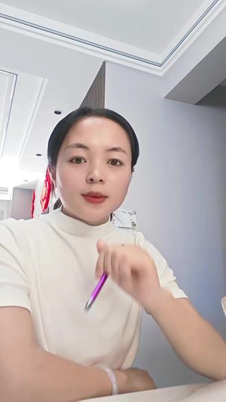 时尚圈真的疯了,搞不懂怎么流行起来例假裙,你们都知道吗?#例假裙 #时尚圈 #姨妈裙 #姨妈裙子