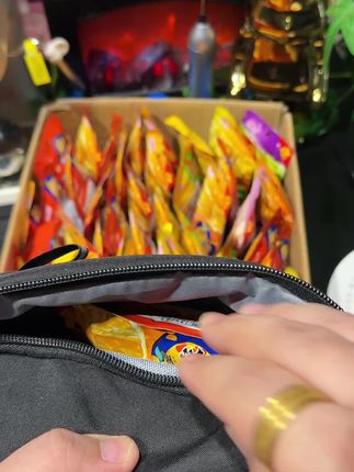 利强特浓果汁硬糖大羊毛#水果糖 #糖果 #网红糖果 #橘瓣糖 #口香糖