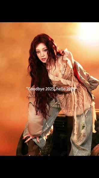 感谢雨琦在元旦这天为我们献唱《唯一》🇨🇳🥳
@宋雨琦_i-dle @浙江卫视 @i-dle #胶片定格瞬间 #true宿命感bgm