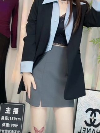 316时尚套装V领西服套装长袖2025秋季女装新款时尚显瘦休闲两件套#精致优雅 #高端大气
