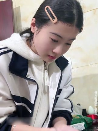 给老国货一个机会吧,别让干燥粗糙暗沉的皮肤影响你的颜值了!脸长痘,大油田,试试这个#氨基酸洗面奶,祛痘控油!