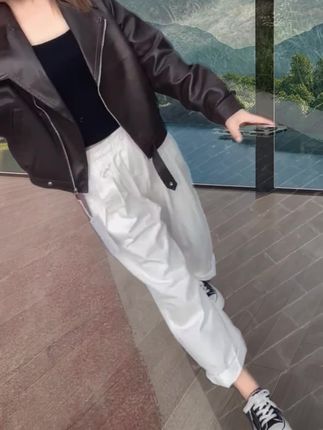 海宁皮衣外套女短款小个子气质皮夹克秋冬新款白搭机车服女 #皮衣#早秋穿搭 #时尚穿搭 #气质穿搭 #谁穿谁好看
