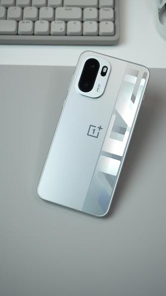 一加 Ace 6隐藏游戏功能设置教程! 一个视频帮你get一加Ace6游戏体验中的各种爽点,以及隐藏设置功能玩法解析,千万别错过。#一加Ace6 #一加165hz超高刷枪神 #当手游体验接近PC #一加手机 #游戏手机