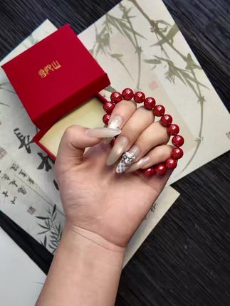 别再戴假朱砂了,有品位的人都在戴这个朱砂手串,男女同款#文玩珠串 #朱砂#手串#国学文化#高含量朱砂