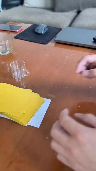 马上清明节,为我们逝去的亲人,亲手折些元宝,算是告慰亡灵吧,分享大家几种折元宝的方法。#清明节