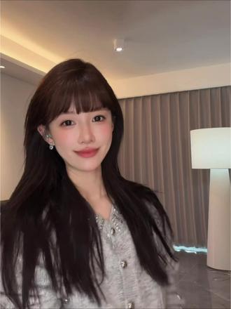 真的好自然!平时想尝试齐刘海但又不舍得剪 就可以买个这种头顶假发片尝试一下#假发 #增加发量 #我可真会买 #拯救发际线