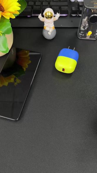 适用华为P70mate60荣耀70nova11超级快充Typ 颜值高充电还这么快的套装你用过吗?#奶油胶配件 #钢化膜 #解压玩具合集游戏 #视频同款在橱窗 #玩具测评