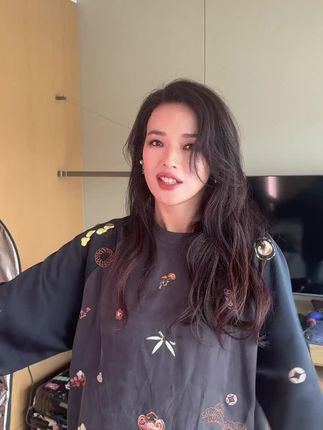 #舒淇 《女孩》釜山之行完美收官🌹🌹🌹