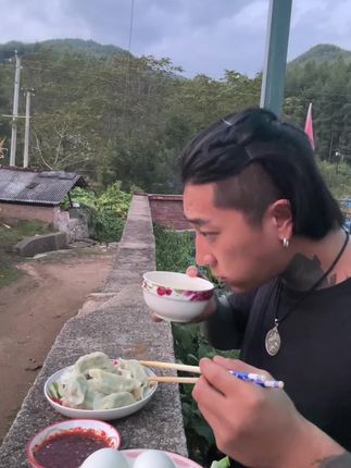 奶奶的饺子 #农村特色美食 #农村生活日常 #家乡特色 #农村户外美食 #美食