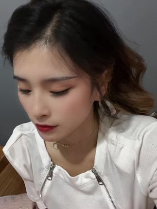 锻炼一会……想出汗,休息一下……洗澡,贴面膜……