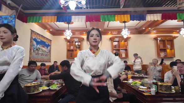 小拉姆笑起来真灿烂#小拉姆藏族姑娘 #西藏