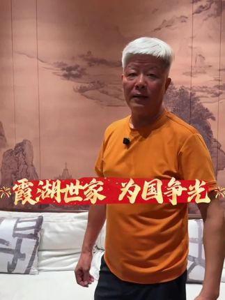 #霞湖世家 80支做了丝光加液氨,穿在身上冰凉丝滑柔软,而且高级感很强,买过的人都会一直回购#T恤 #好物推荐🔥 #穿搭 #源头实力厂家 真心值得推荐