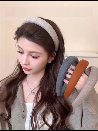 #秋冬新款#韩版气质纯色羊毛呢高颅顶宽边发箍#韩里韩气#谁戴谁好看#百搭简约发箍...