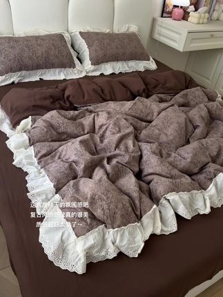 这就是秋天的氛围感吧 复古风的感觉真的很美 质感超好太爱了~#复古文艺 #温馨小家 #床上用品 #四件套 #全棉四件套
